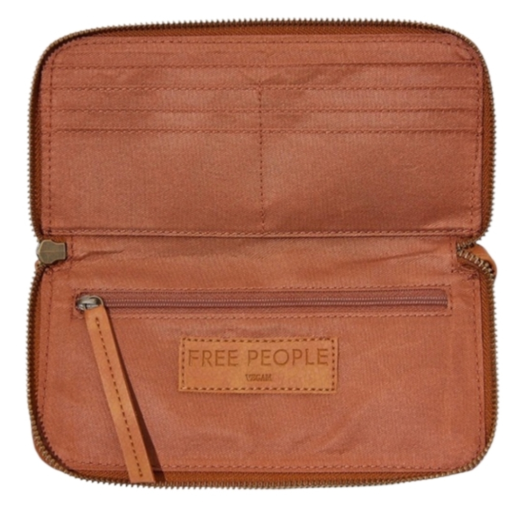 Free People Distressed Vegan Wallet in Tan•NWT! - Picture 7 of 10